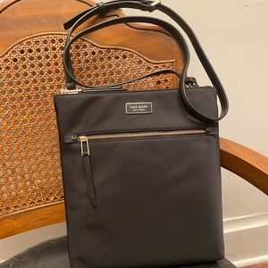***sold ***KATE SPADE NY crossbody